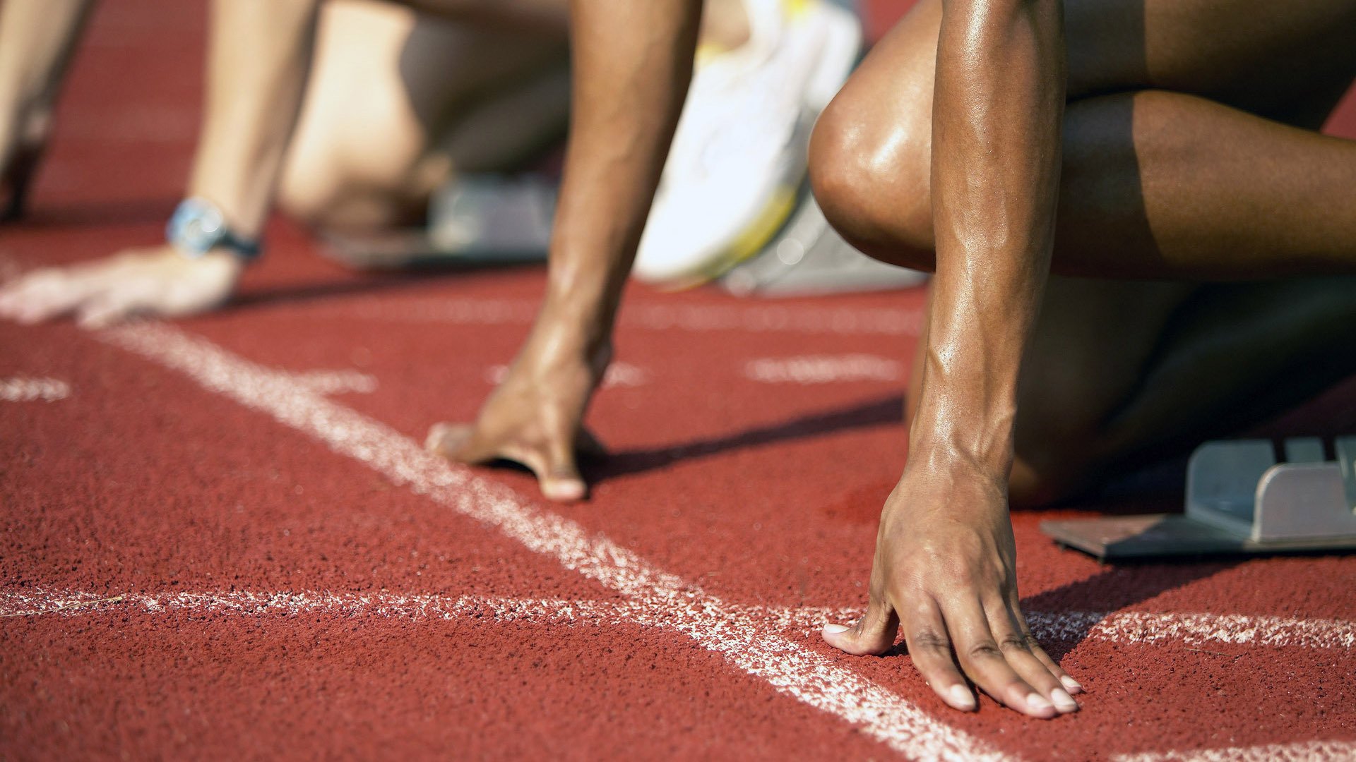 《英雄联盟“世界预选”激烈展开，谁能突围而出？热血竞技背后的胜者之路》